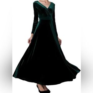 Urban CoCo Green Velvet Dress